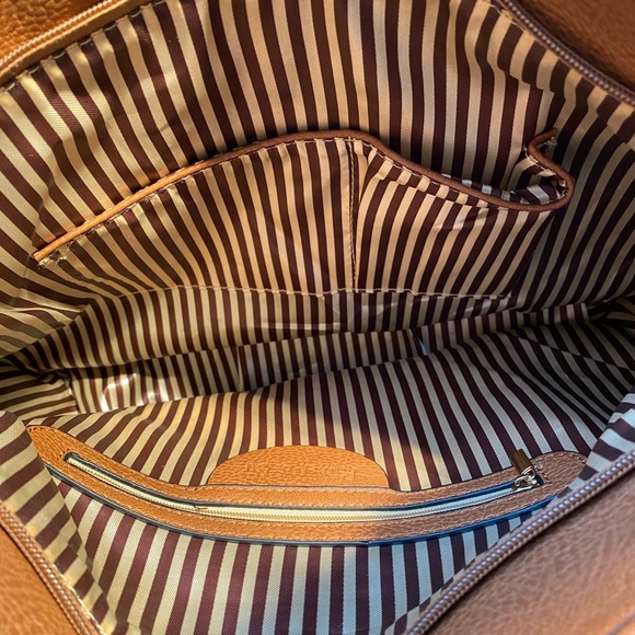 Rimen & Co. fringe handbag - Picture 3 of 5